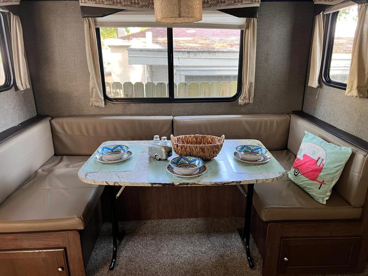 Rv Camper Paradise On The Wheels In Clearwater Beaches Largo Exterior photo
